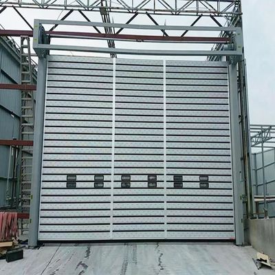 Durée de vie élevée Sécurité Porte à rouleaux automatique Résistant au vent fort
